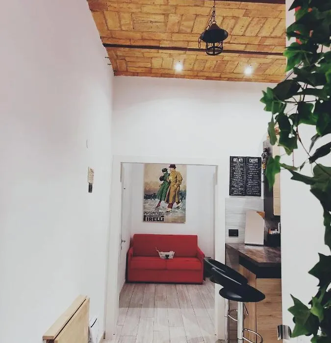 Elegant Apartment In Inner City At Vatican - Netflix And Optical Fiber-1